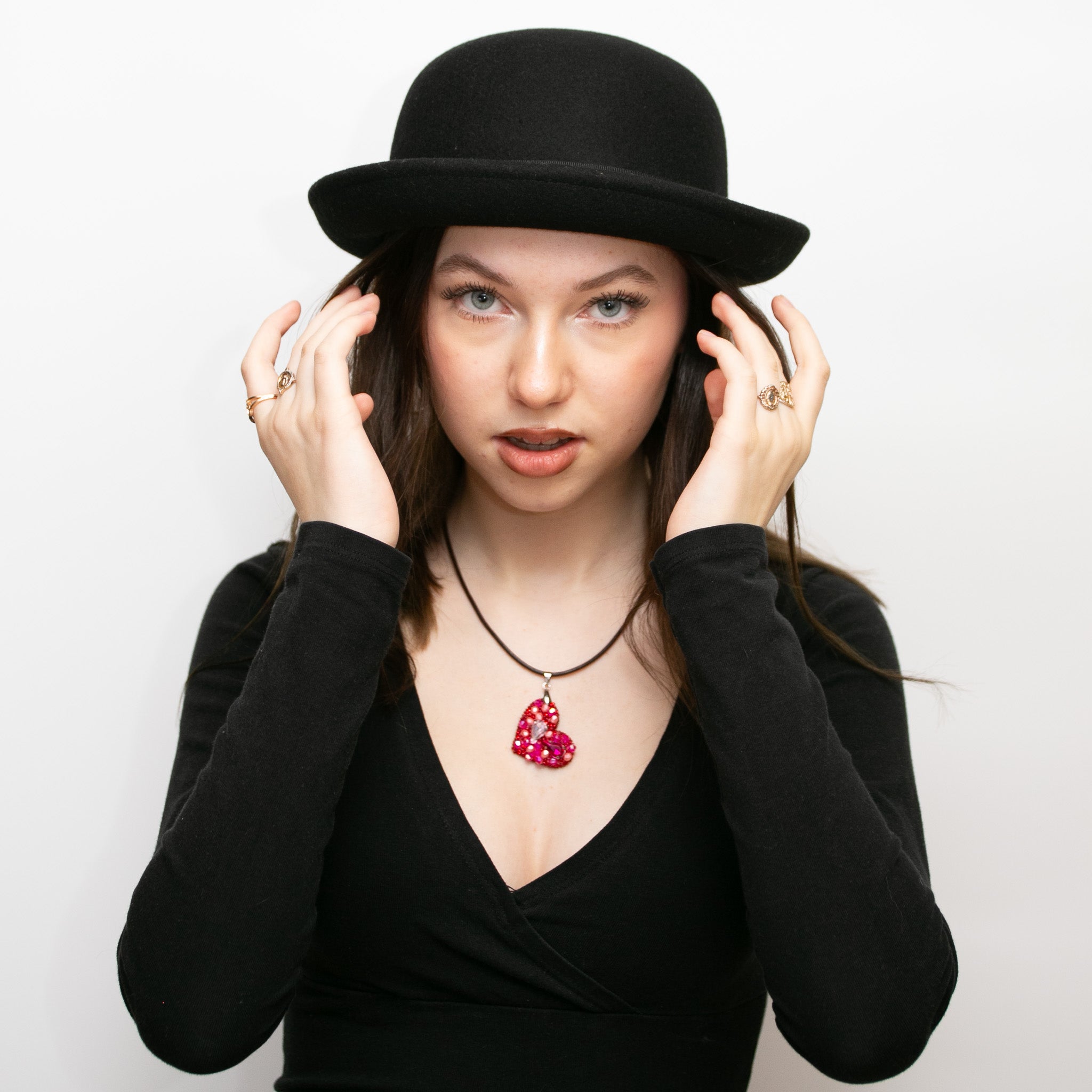 Wisior Różowe serduszko