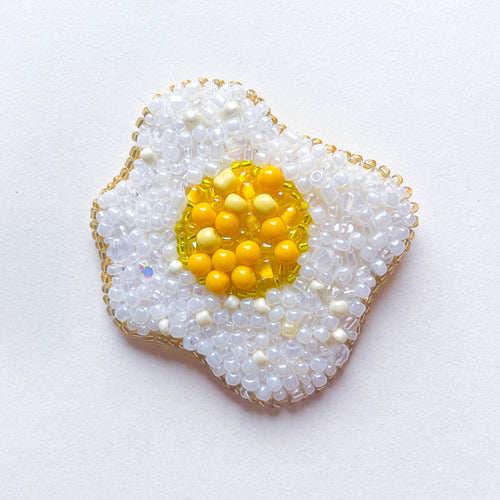 Jajko sadzone - broszka